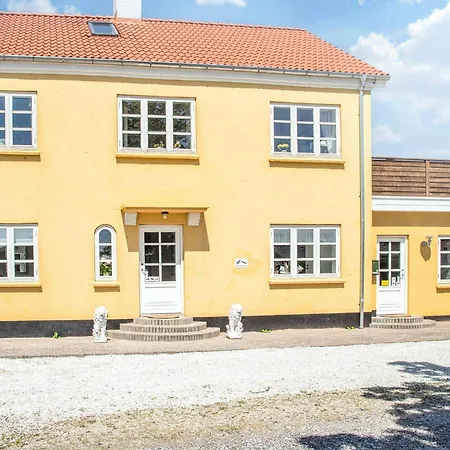 12 Person In B Rkop Semesterbostad
